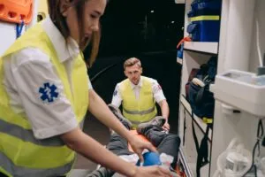 Ambulância Particular em São Paulo 24h: Como Contratar com Segurança