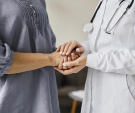 Saiba como a pós-consulta pode ajudar a fidelizar pacientes