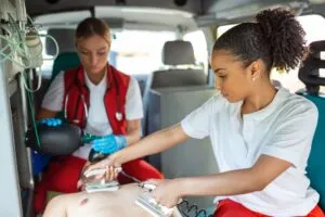 Primeiros Socorros: O Que São e Técnicas Básicas Primeiros Socorros: O Que São e Técnicas Básicas