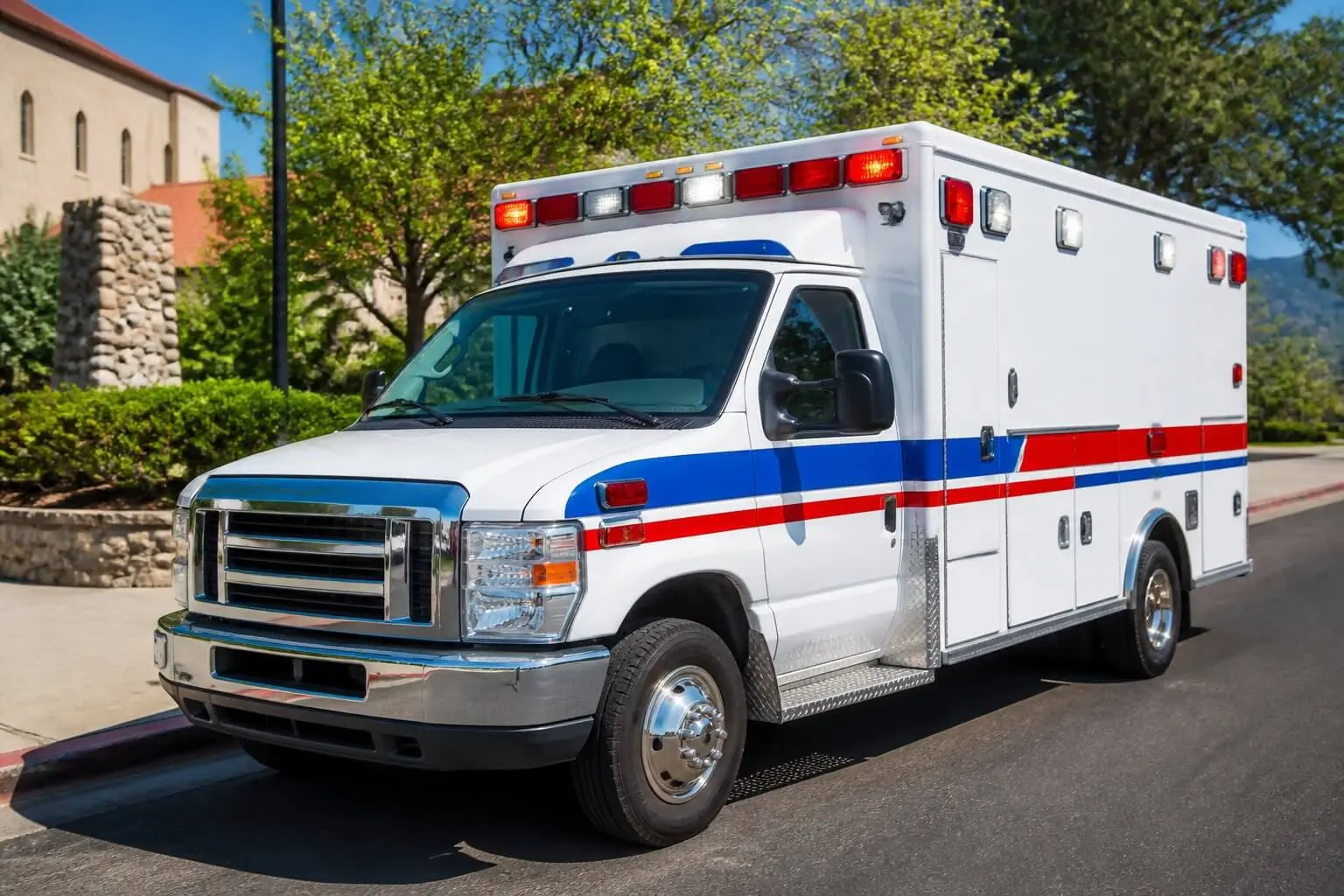 Ambulância em Santa Helena: Serviços de Emergência Médica e Transporte de Pacientes ambulancia em santa helena